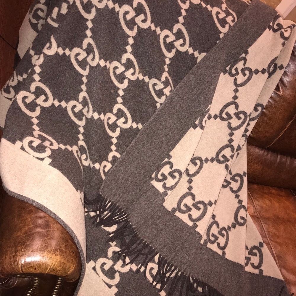 Authentic Gucci wool blanket or throw